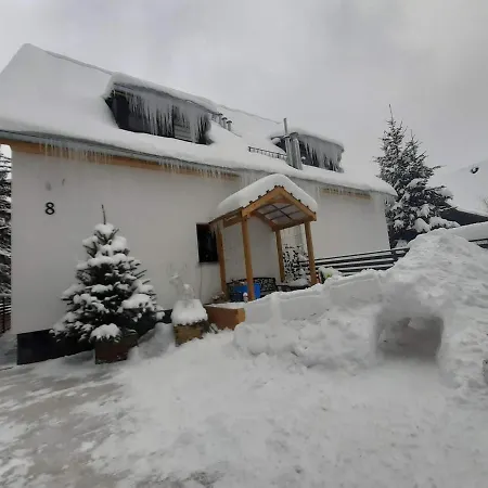 Przy Swierku 아파트